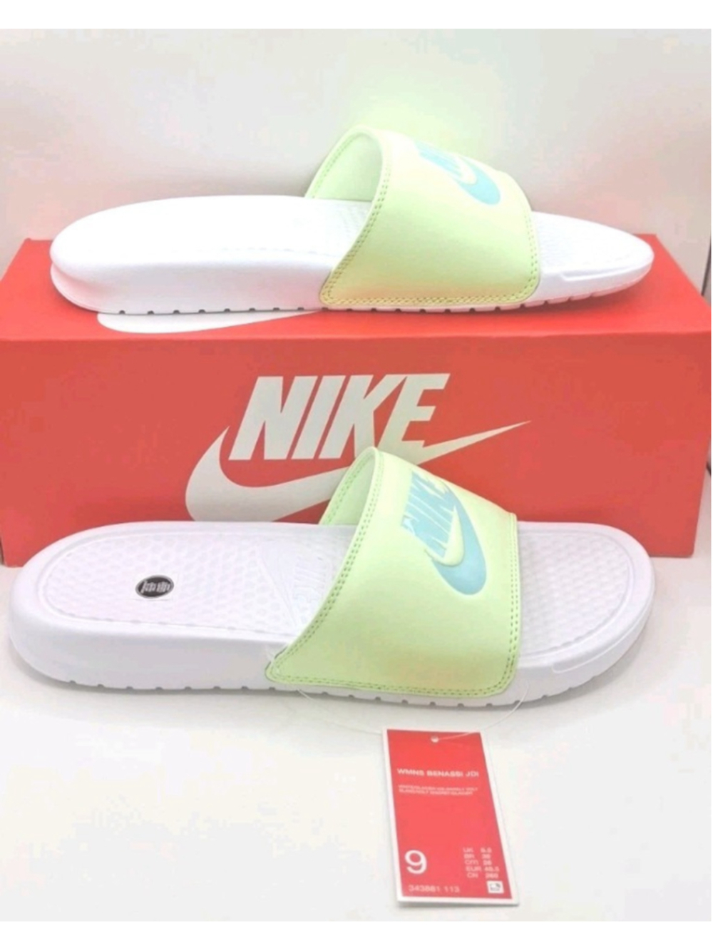 Nike womens benassi slides Size 9 New With Box